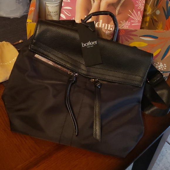 Botkier Trigger backpack - Picture 3 of 3
